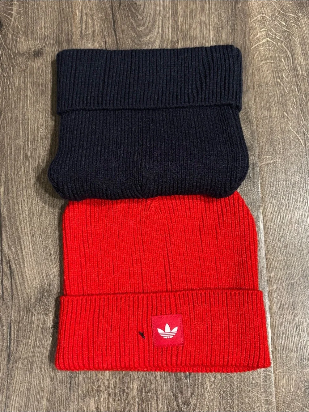 ADIDAS Men’s 2 Pack Folded Beanies NEW WITH TAGS Navy and Red One Size Fits Most